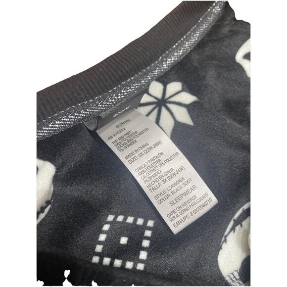 C22 Women’s Nightmare Before Christmas Jack Skellington Pajama Set X3 - Picture 4 of 7